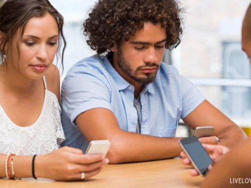 Digital Detox Tips for Beginners: 10 Ways to Unplug and Reconnect